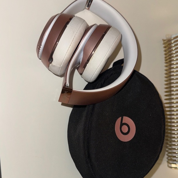 Beats by Dre Over-Ear Headphones - Metallic Pink and White